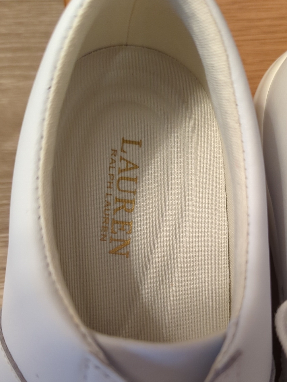 Lauren Ralph Lauren White Lace-Up Sneakers with Gold LRL Logo Size 7 - Picture 4 of 9